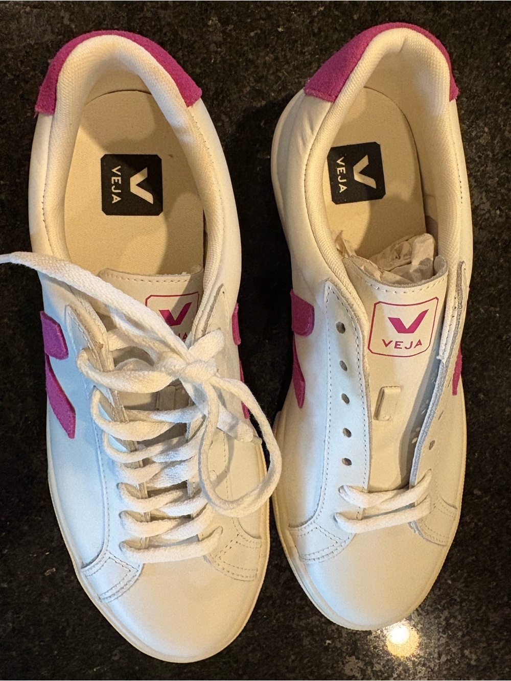 Veja White Leather Sneakers Size 9 Brand New - Picture 5 of 6